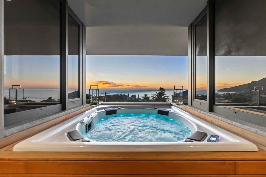 5 Bedroom Property for Sale in Camps Bay Western Cape